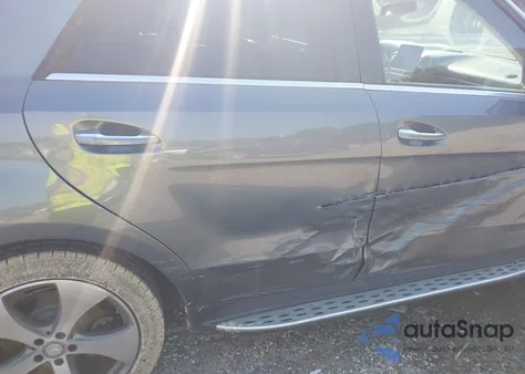 2017 Mercedes-Benz Gle z USA, uszkodzony, nr VIN 4JGDA5JB0HA879237